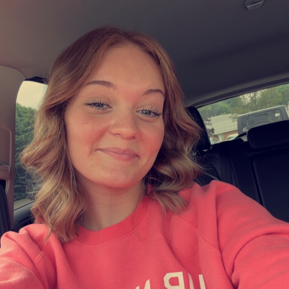 Meet your Posher, Emily